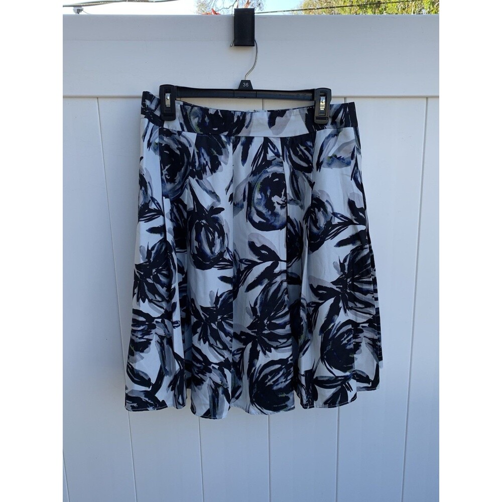 The Limited Skirt Women’s Medium A-Line Floral Back Zip Multicolor